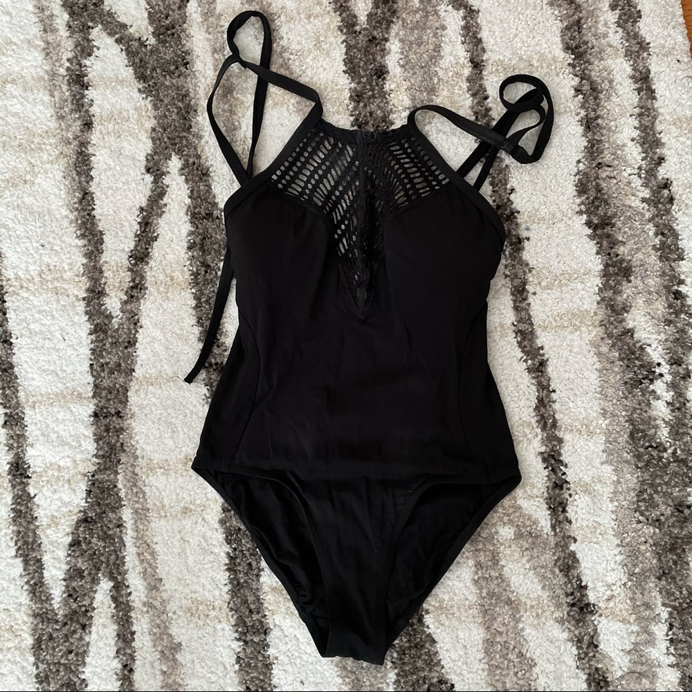 Robin Piccone Black Sophia Crochet One Piece Swimsuit - Picture 5 of 8